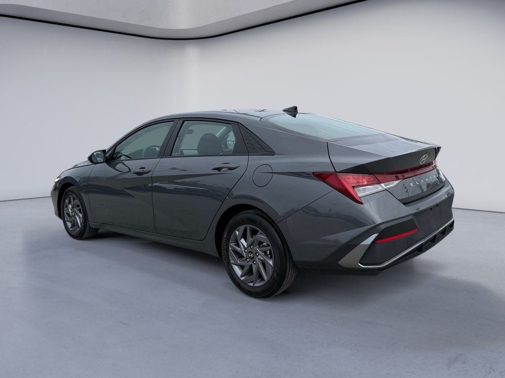 2024 Hyundai ELANTRA HYBRID Blue