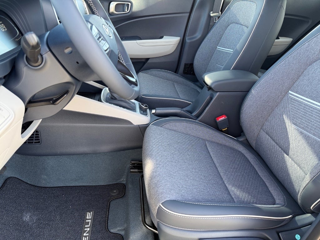 2025 Hyundai VENUE Limited