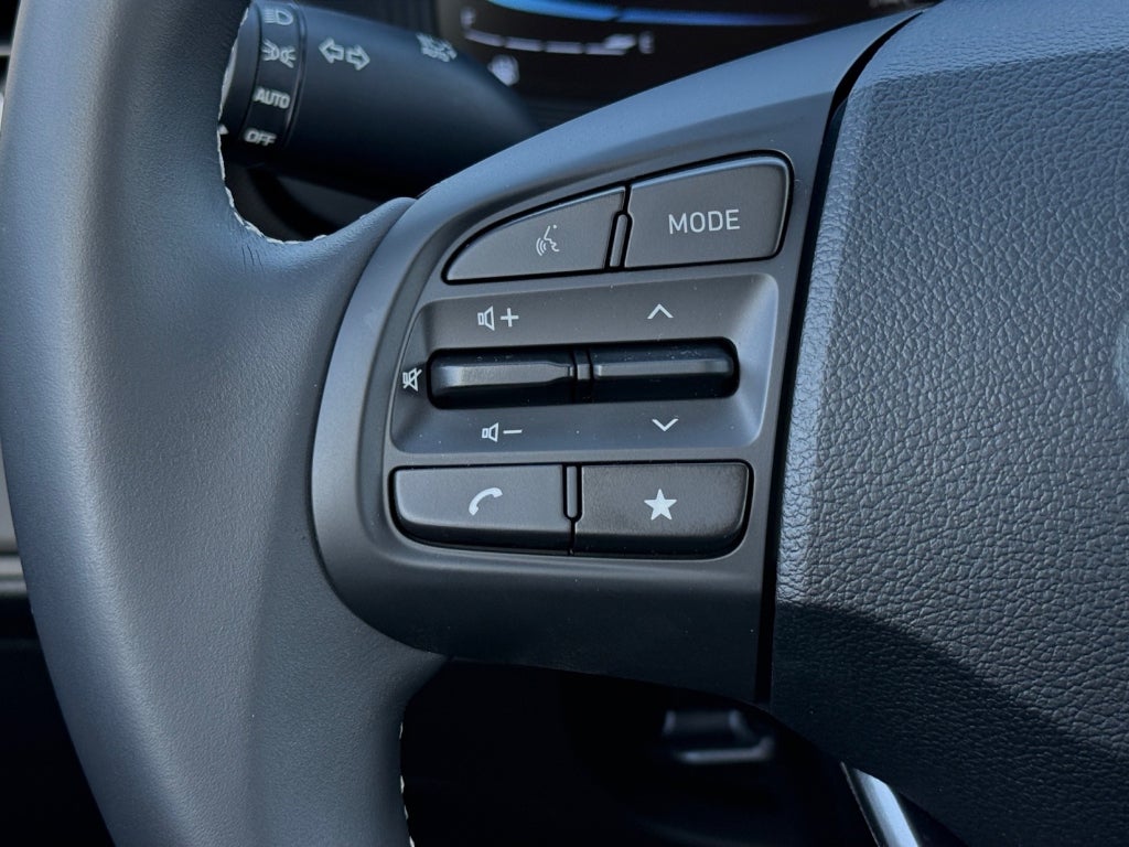 2025 Hyundai VENUE Limited