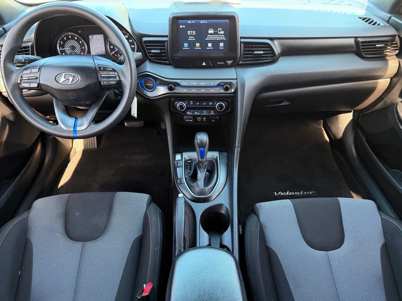 2019 Hyundai VELOSTER 2.0