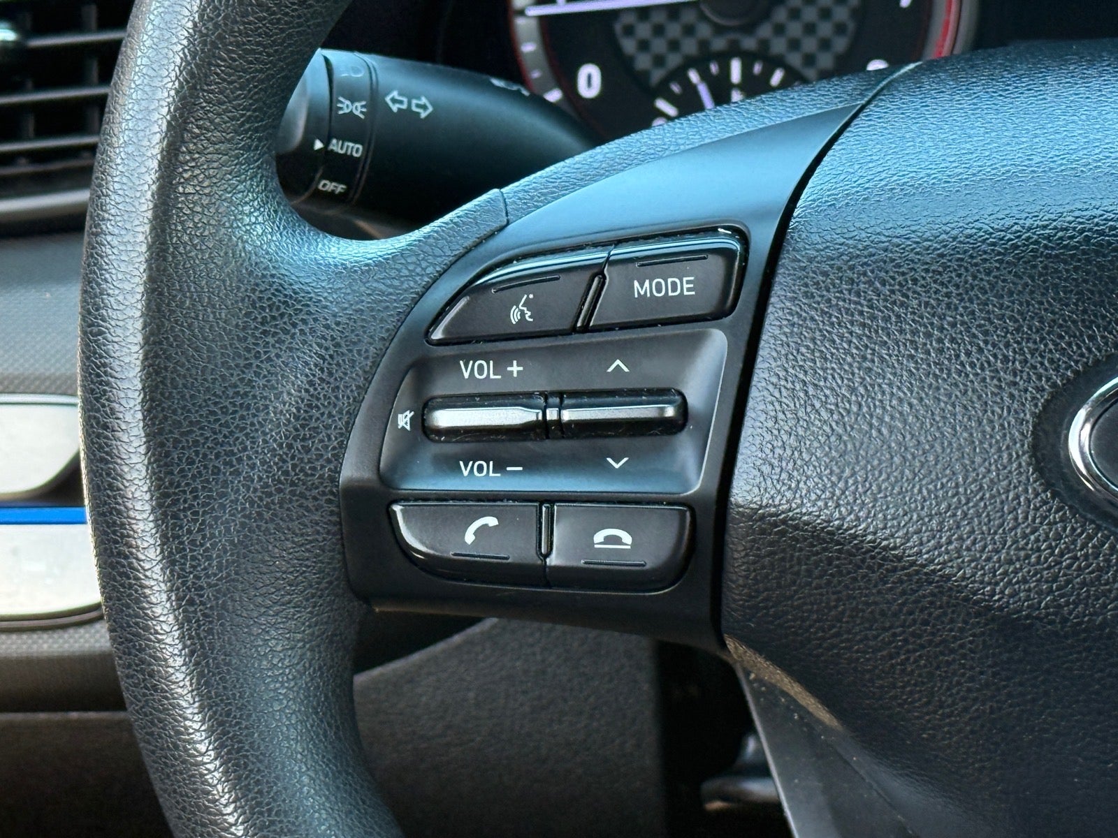 2019 Hyundai VELOSTER 2.0