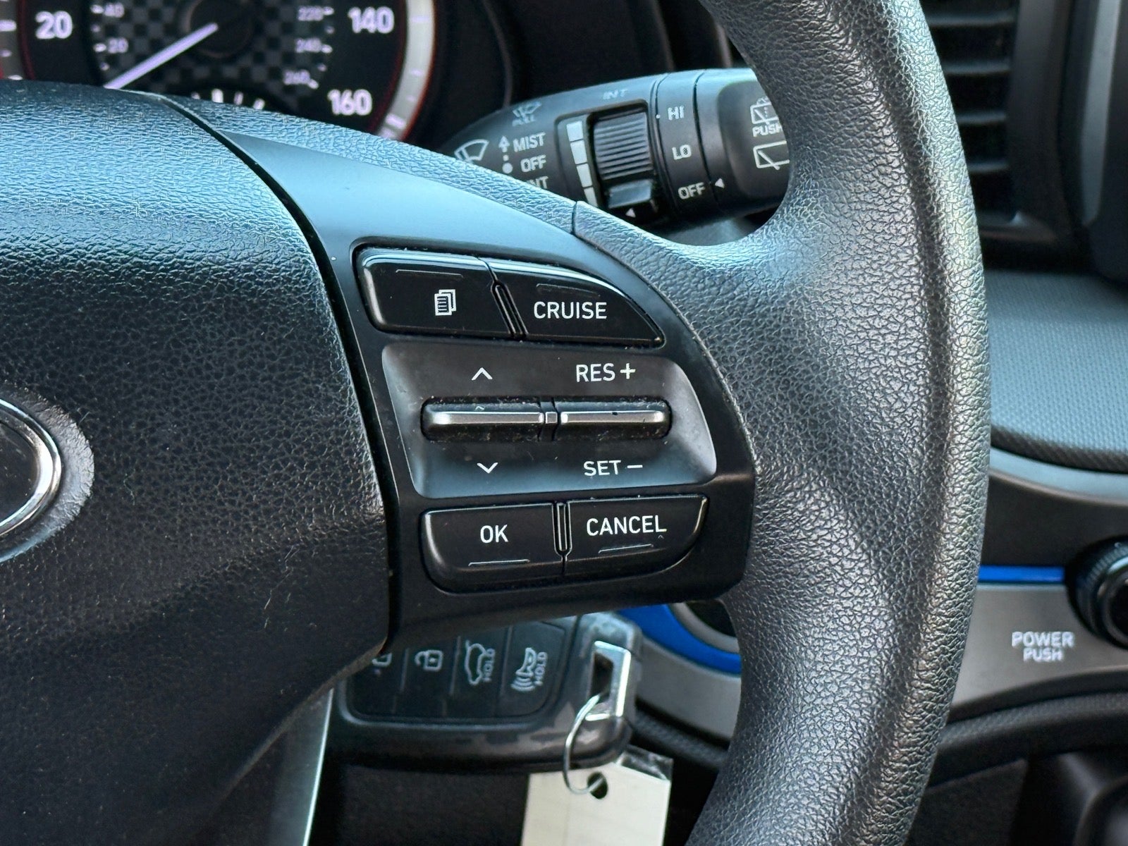 2019 Hyundai VELOSTER 2.0