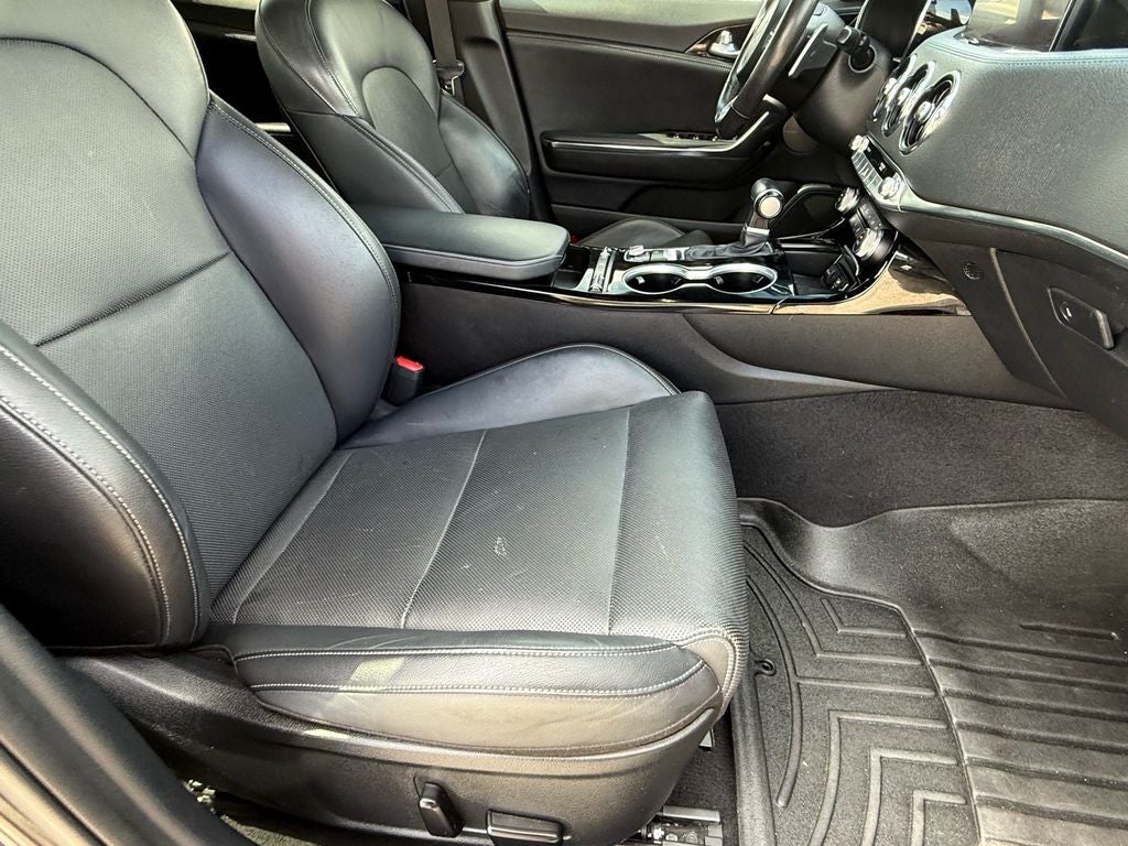 2022 Kia Stinger GT-Line