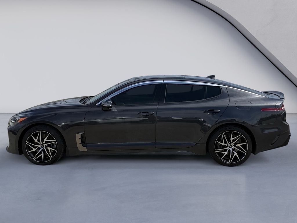 2022 Kia Stinger GT-Line