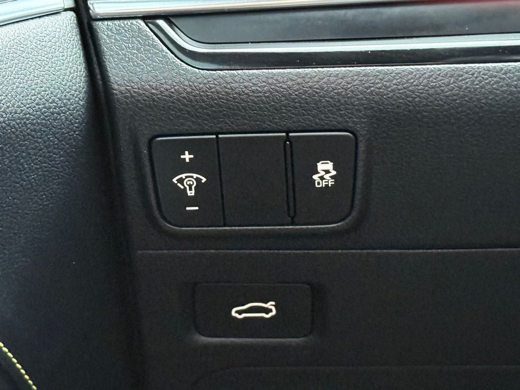 2025 Kia K5 GT