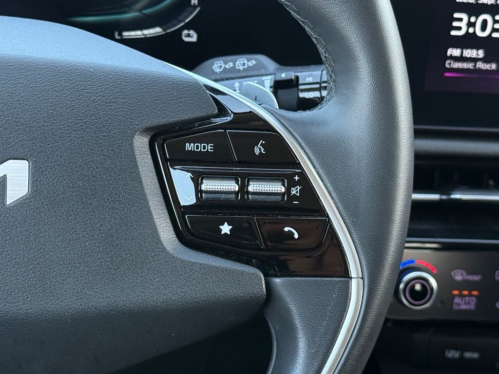 2023 Kia Niro EX