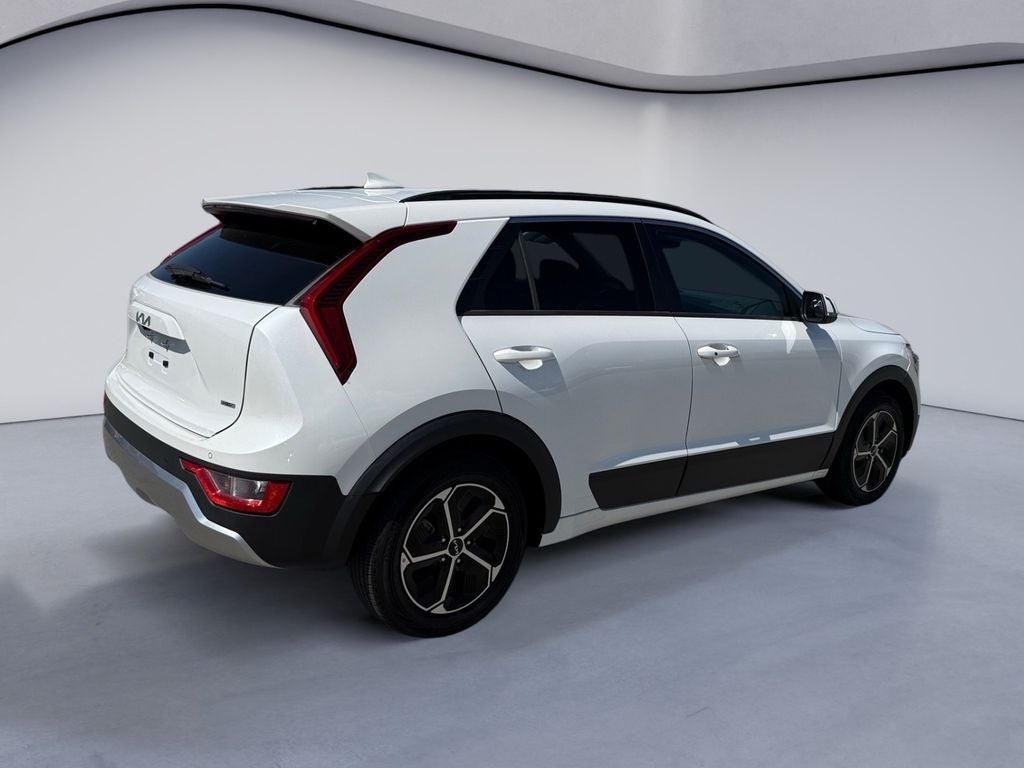 2023 Kia Niro EX