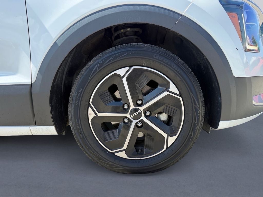 2023 Kia Niro EX