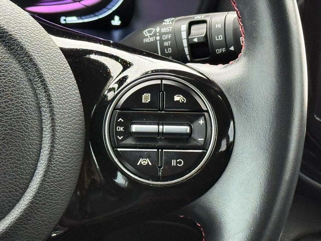 2025 Kia Soul GT-Line