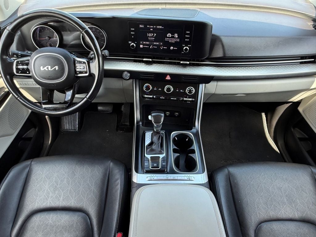 2023 Kia Carnival LX