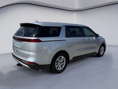 2023 Kia Carnival LX