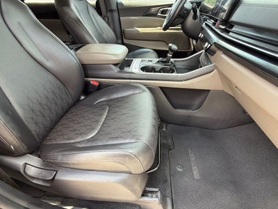2025 Kia Carnival LXS