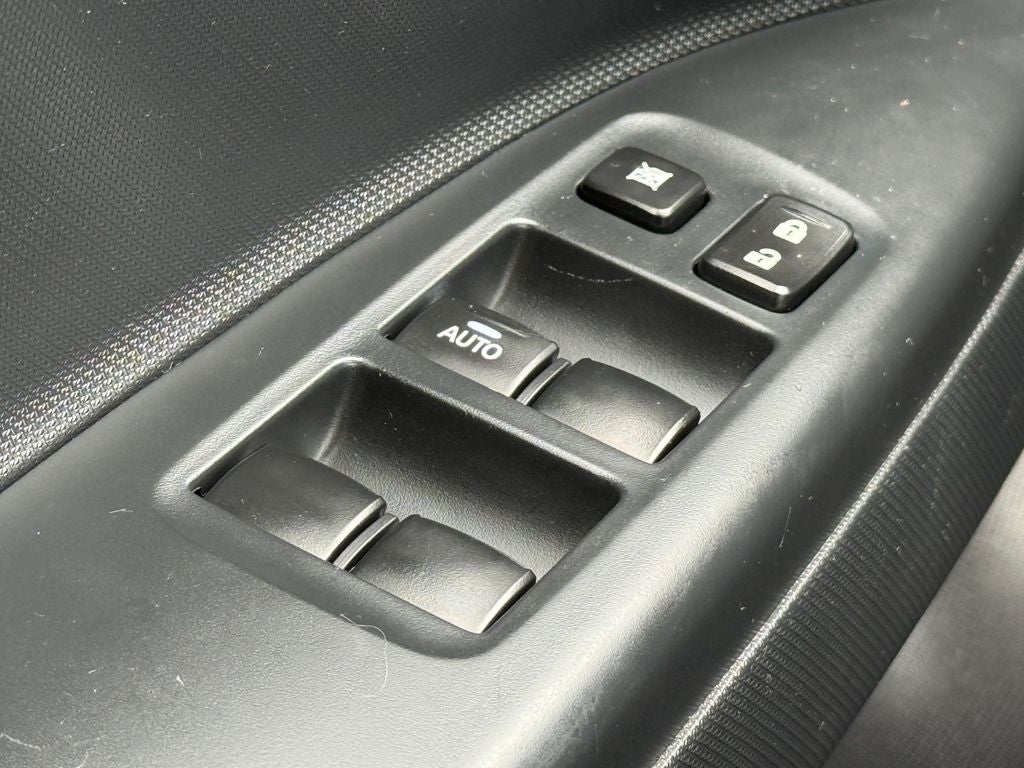 2024 Mitsubishi Mirage LE