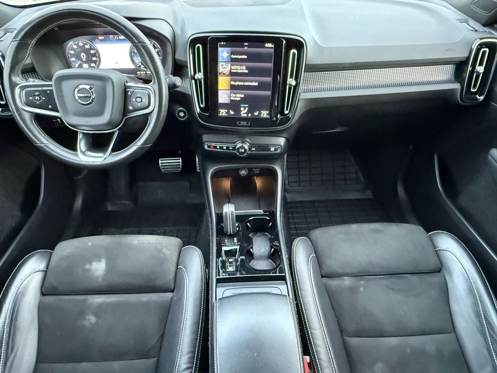 2021 Volvo XC40 R-Design