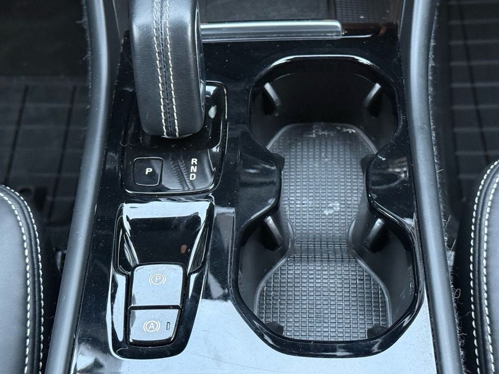 2021 Volvo XC40 R-Design