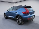 2021 Volvo XC40 R-Design