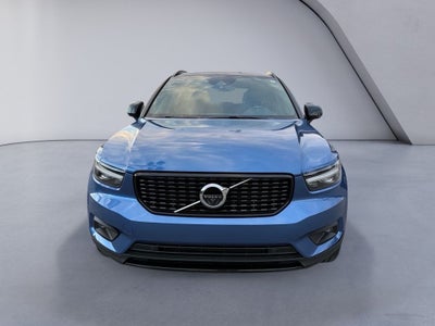 2021 Volvo XC40 R-Design